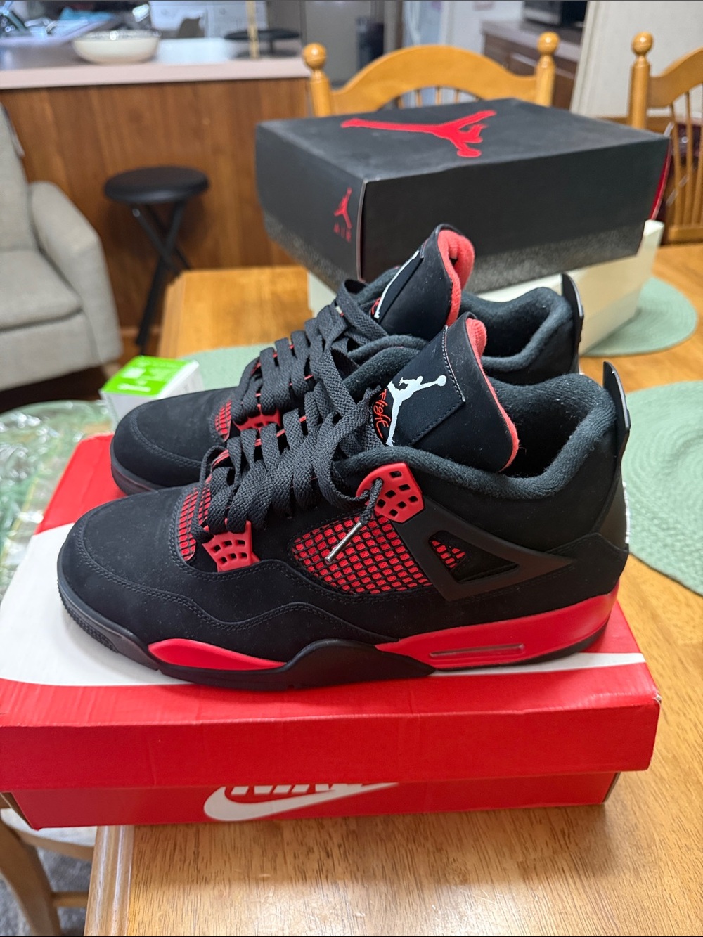 Jordan 4